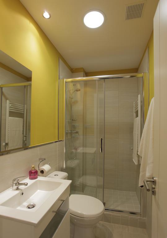 Hotel Rosal Οβιέδο Εξωτερικό φωτογραφία